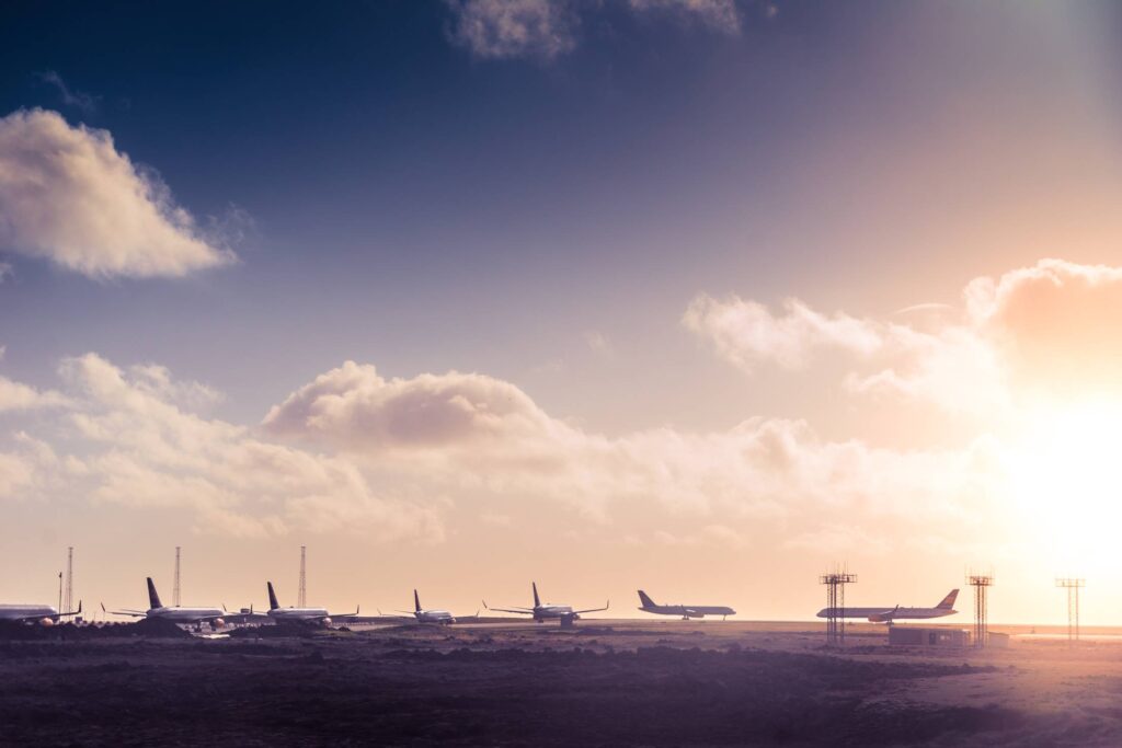 Airplane Taxiway Queue Free Photo