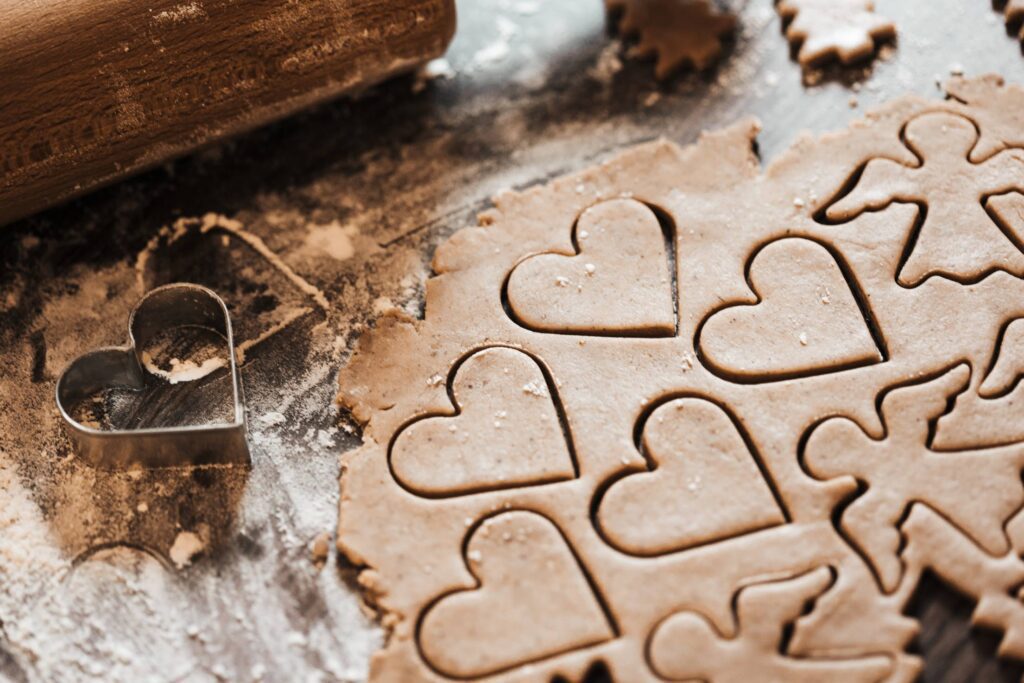 Baking Christmas Lovely Hearts Sweets Free Photo