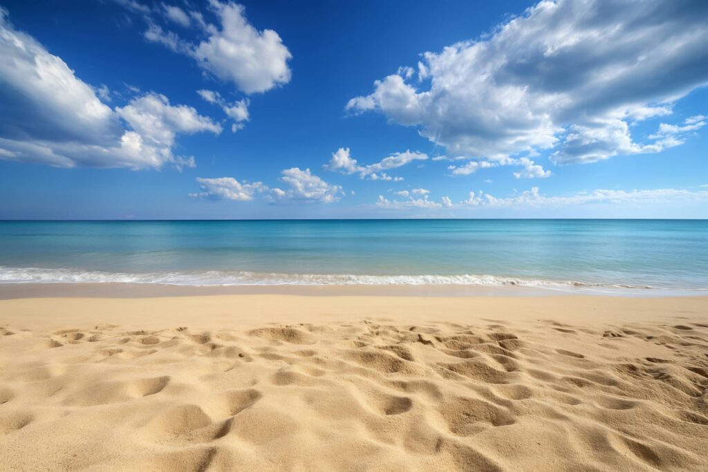 Clean Sandy Beach With Calm Sea Stock Free