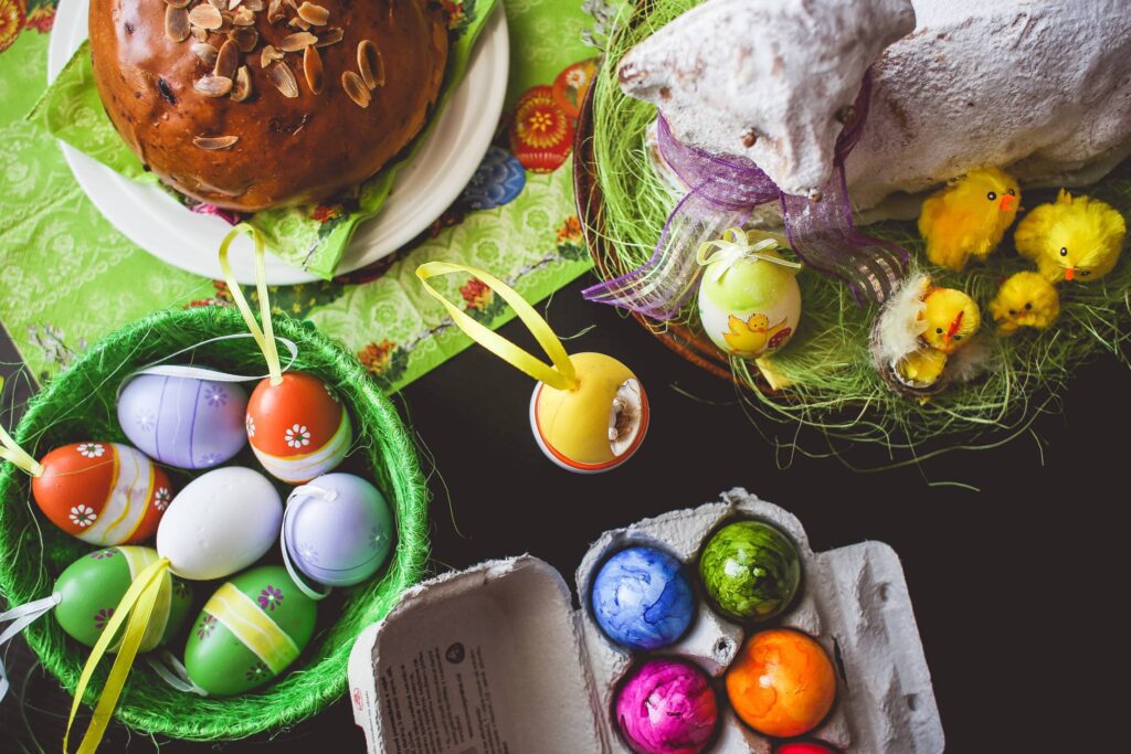 Easter Table Setting Free Photo