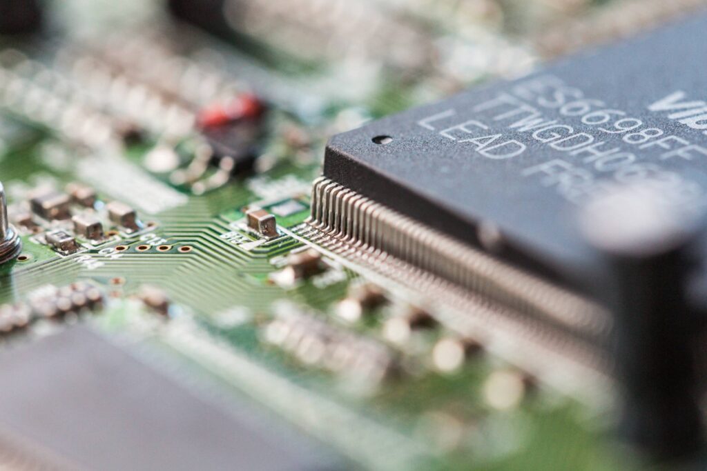 Electronics Chip Board Hardware Close Up #2 Free Photo