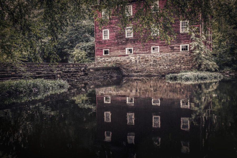 Old Farmhouse Free Stock Photo