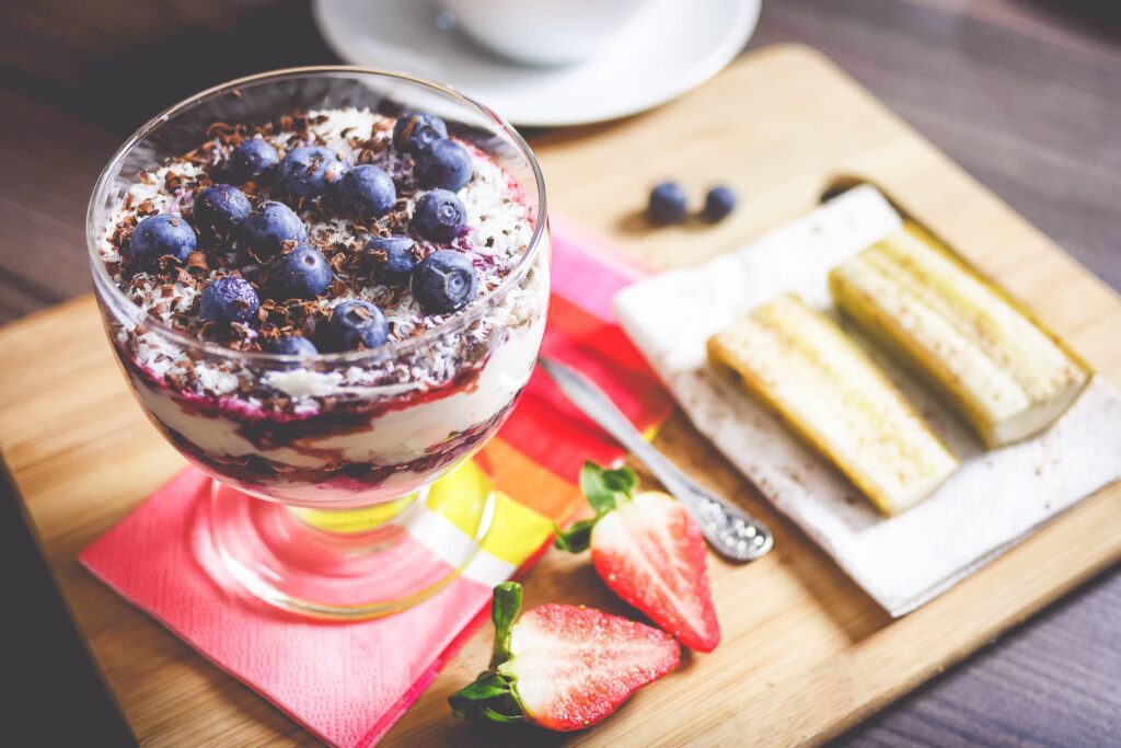 Healthy Morning Dessert: Blueberries Sundae Free Photo