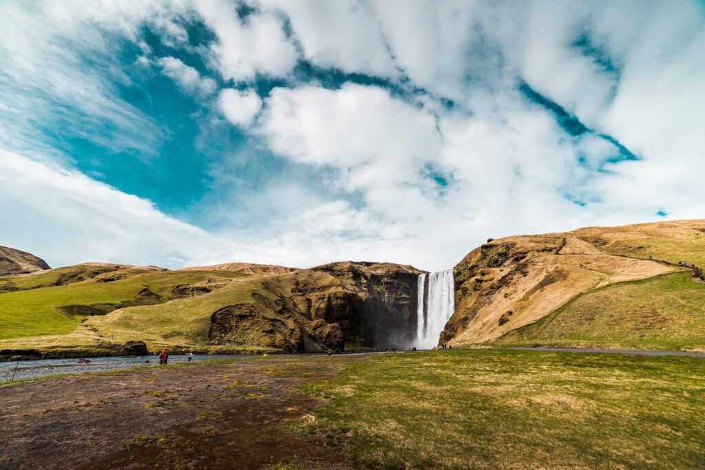 Icelandic Waterfall Skógafoss Free Photo