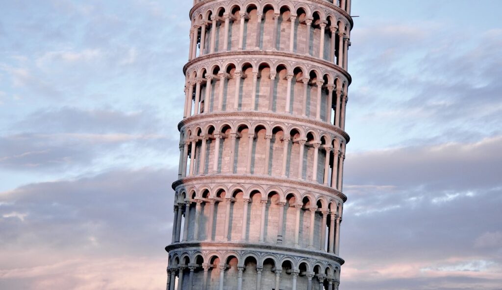 Pisa Stock Free