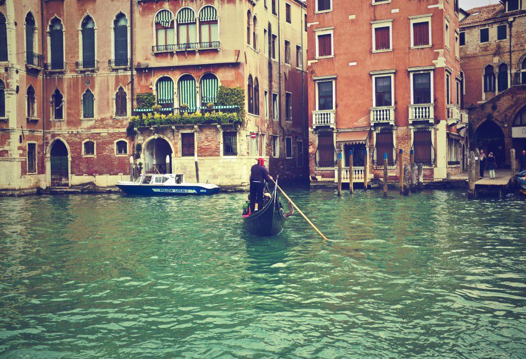 Gondola in Venice Free Stock HD Photo