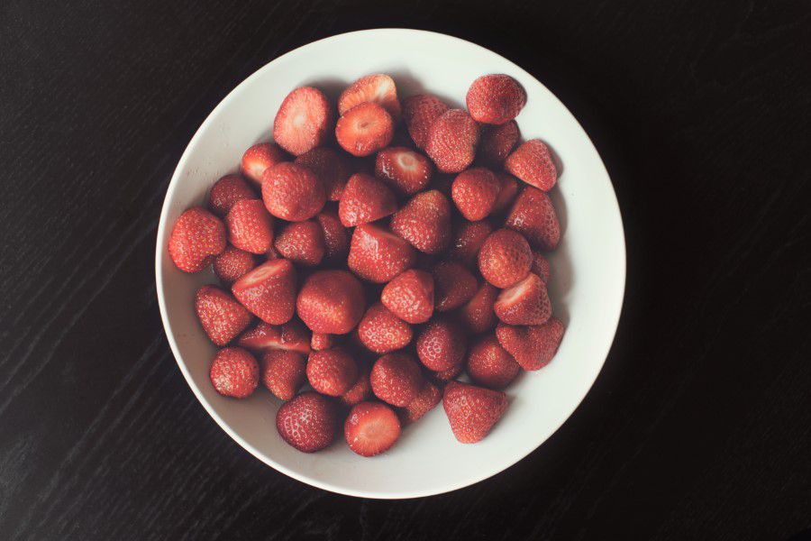 Large Bowl of Strawberries Free Stock HD Photo