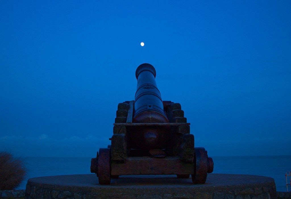 Lunar Cannon Free Stock HD Photo