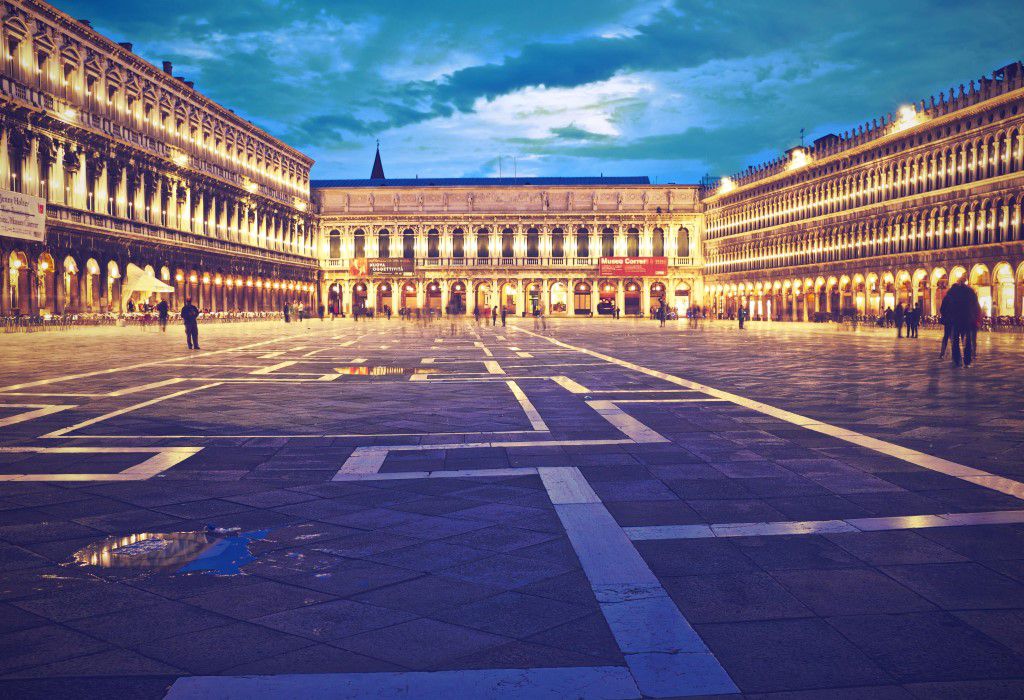 Piazza San Marco At Night Free Stock HD Photo