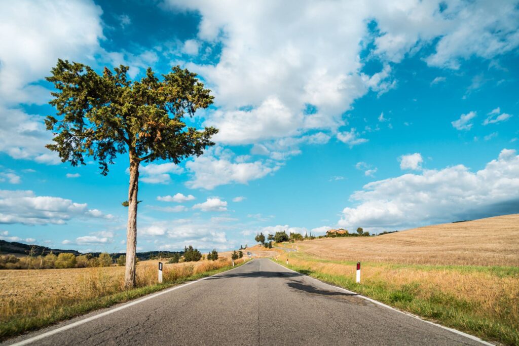 Road in Tuscany, Italy Free Photo