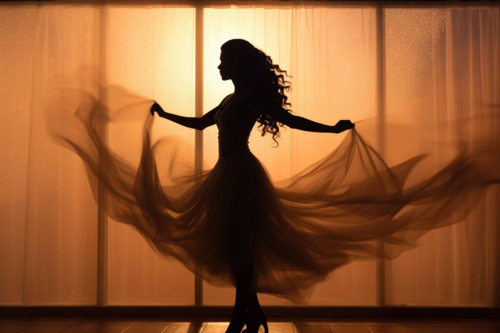 Silhouette of Woman Dancing Stock Free