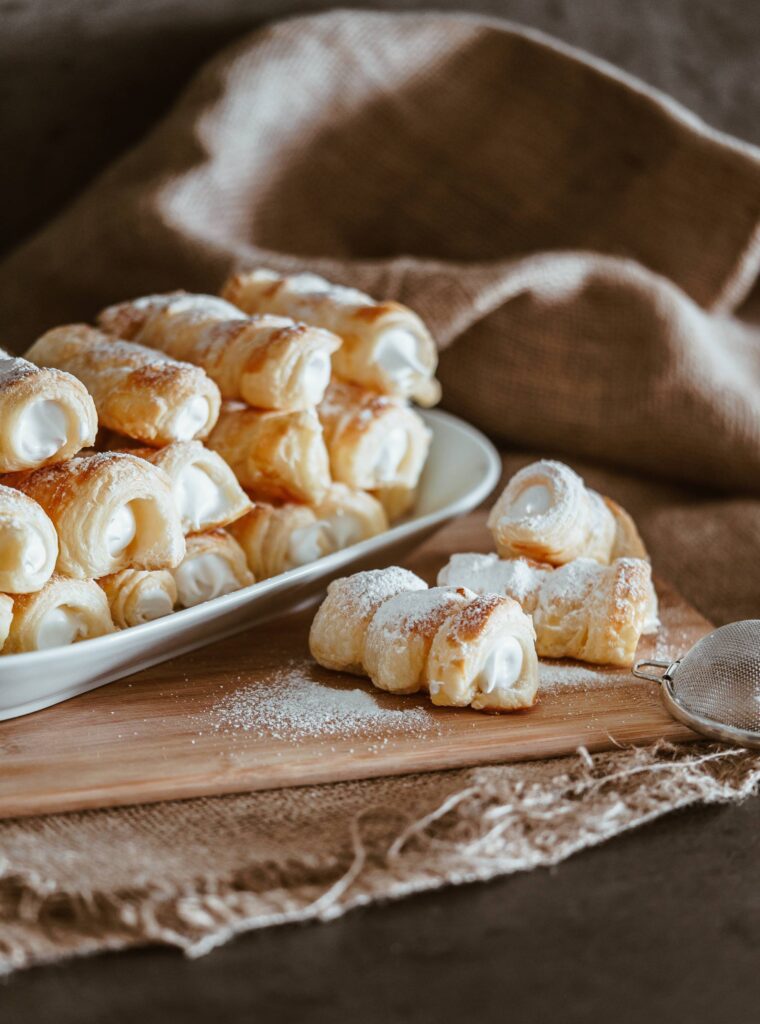 Sweet Austrian Pastry Schaumrollen Free Photo