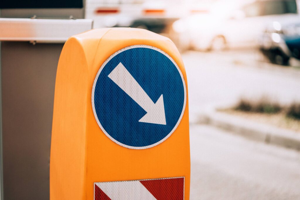 Traffic Island Keep Right Bollard Free Photo