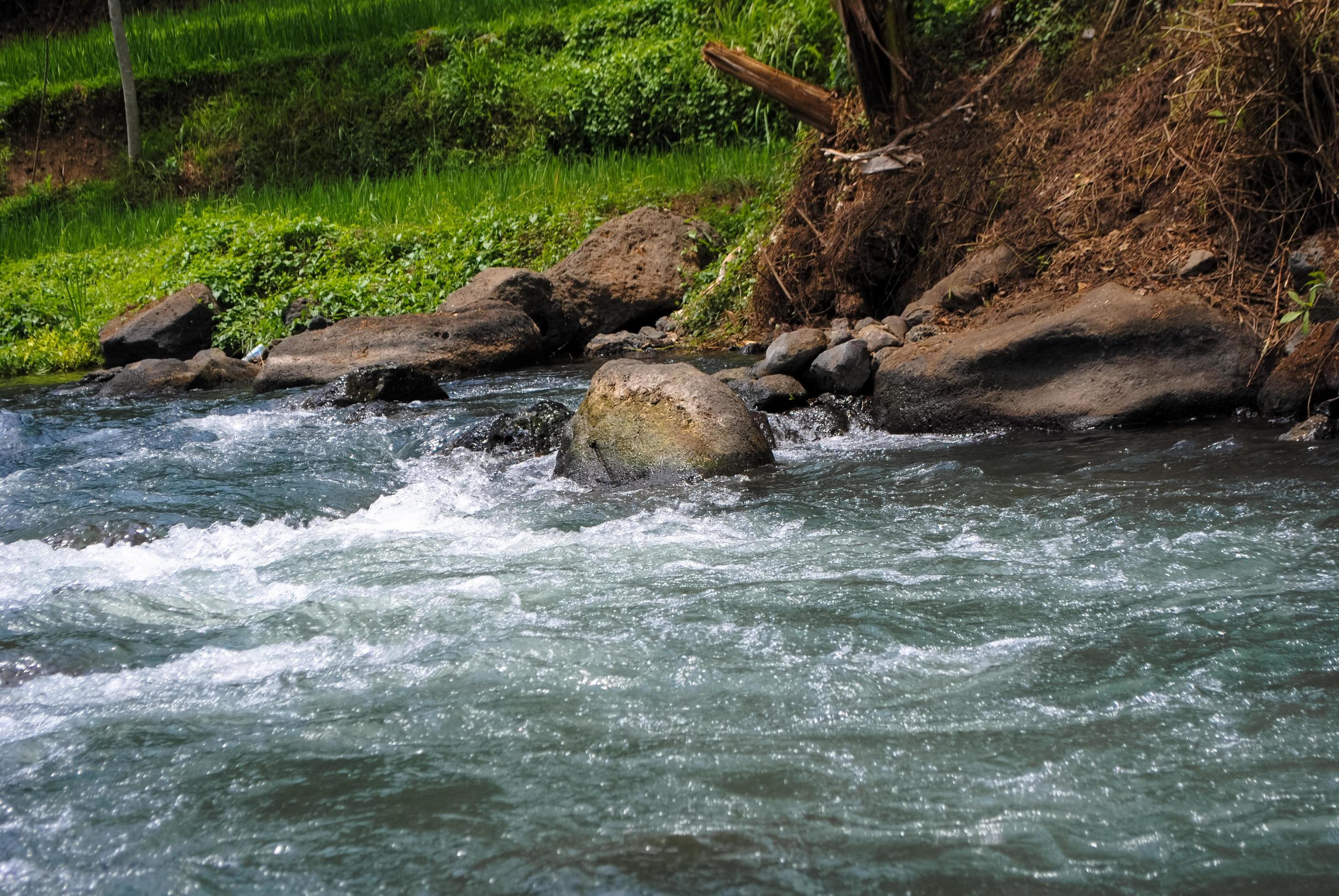 River and Rocks Nature Photography Stock Free