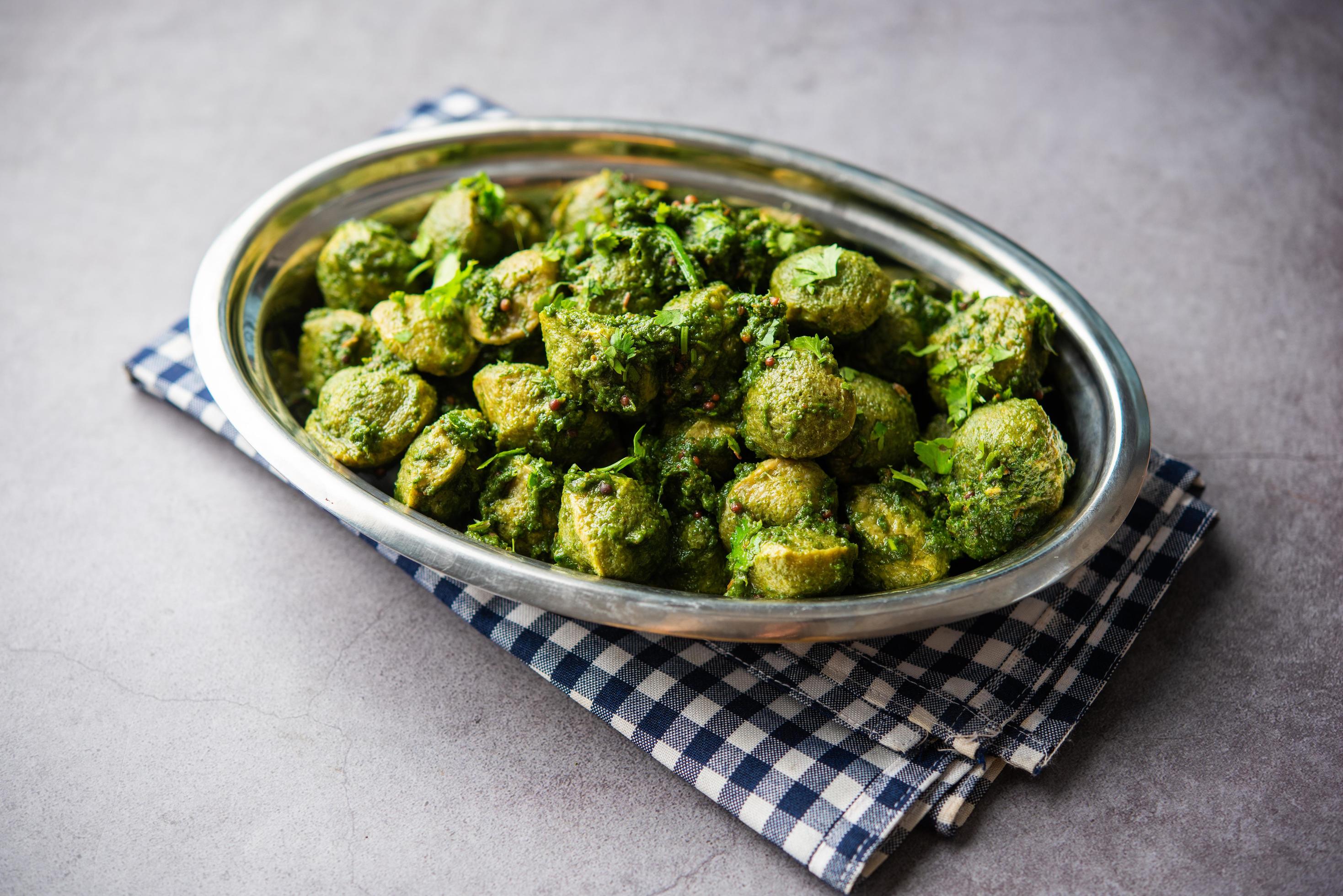 Soya Chunks Palak curry also known as Spinach Soyabean chunks sabzi or sabji, Healthy Indian food Stock Free