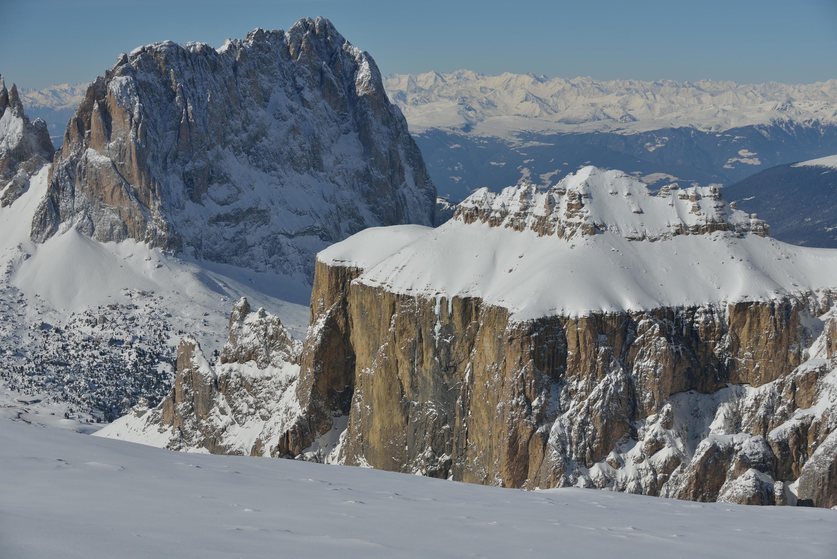 mountain winter nature Stock Free