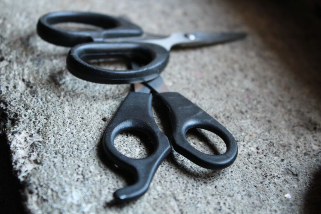 Two Scissors Cutting Stock Free