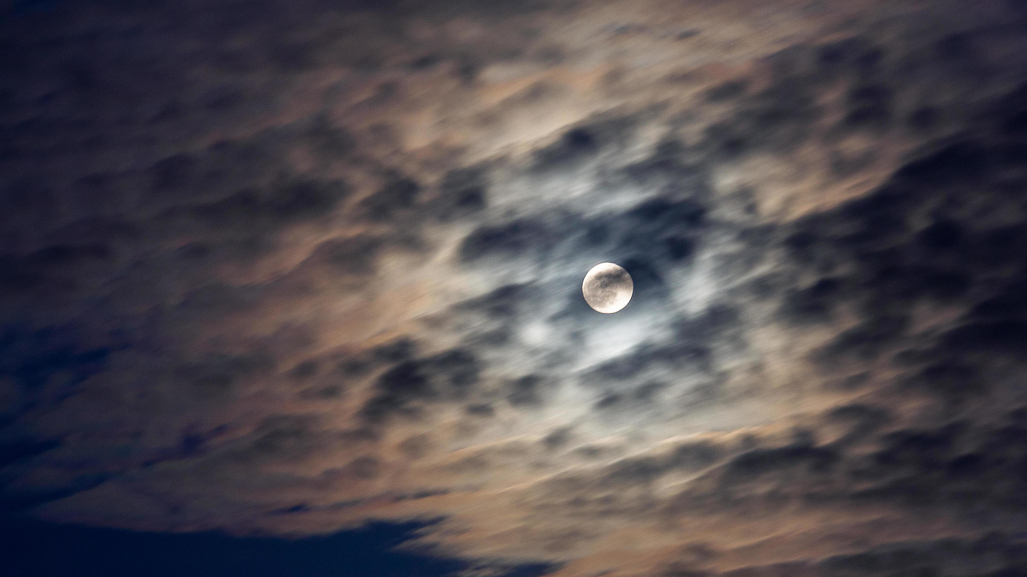 Nature Full Moon Cloud Bright Glowing Stock Free