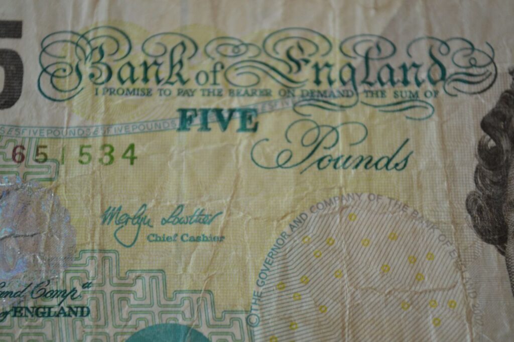 Five Pounds Closeup Stock Free