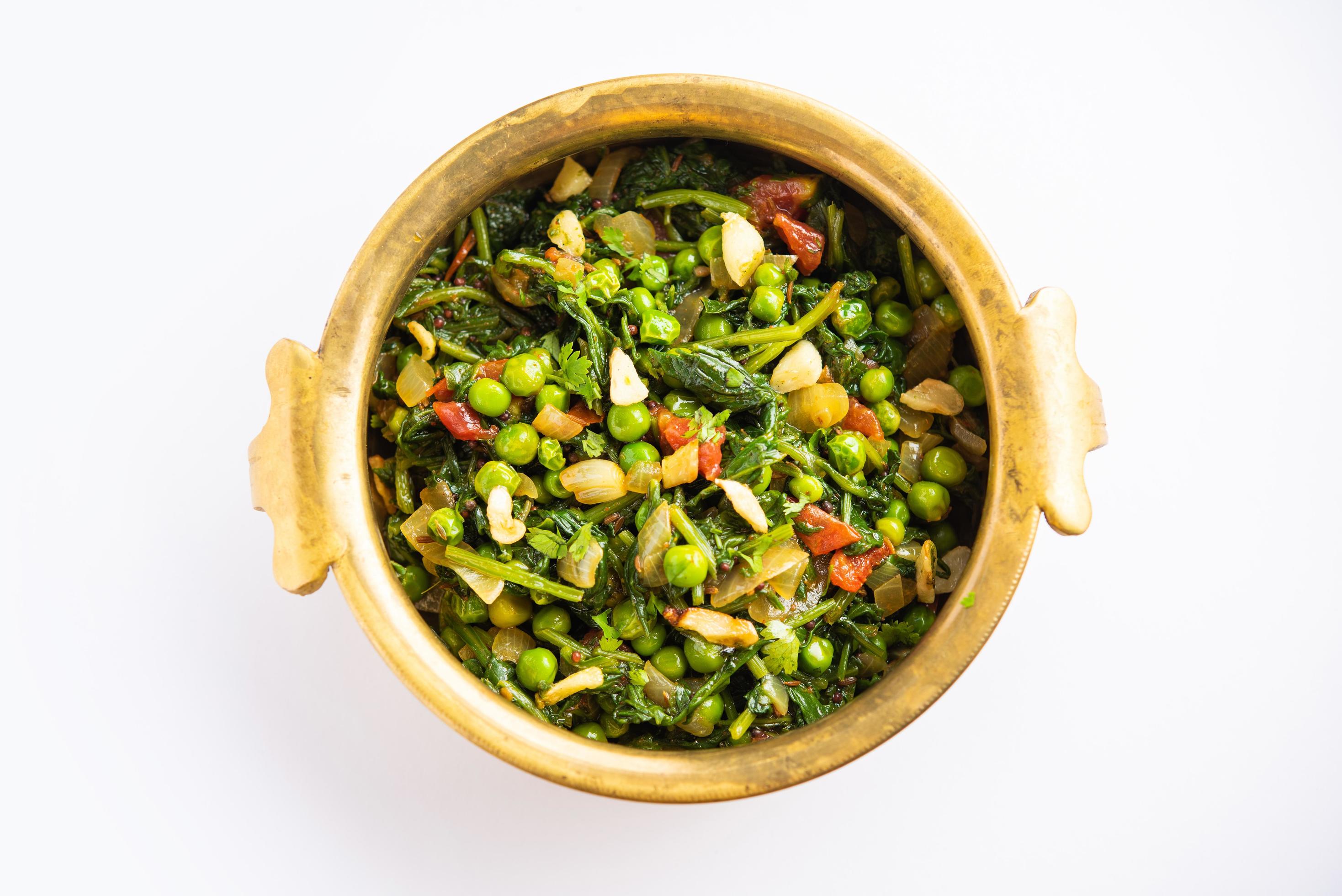 palak matar curry also known as spinach geen peas masala sabzi or sabji, indian food Stock Free