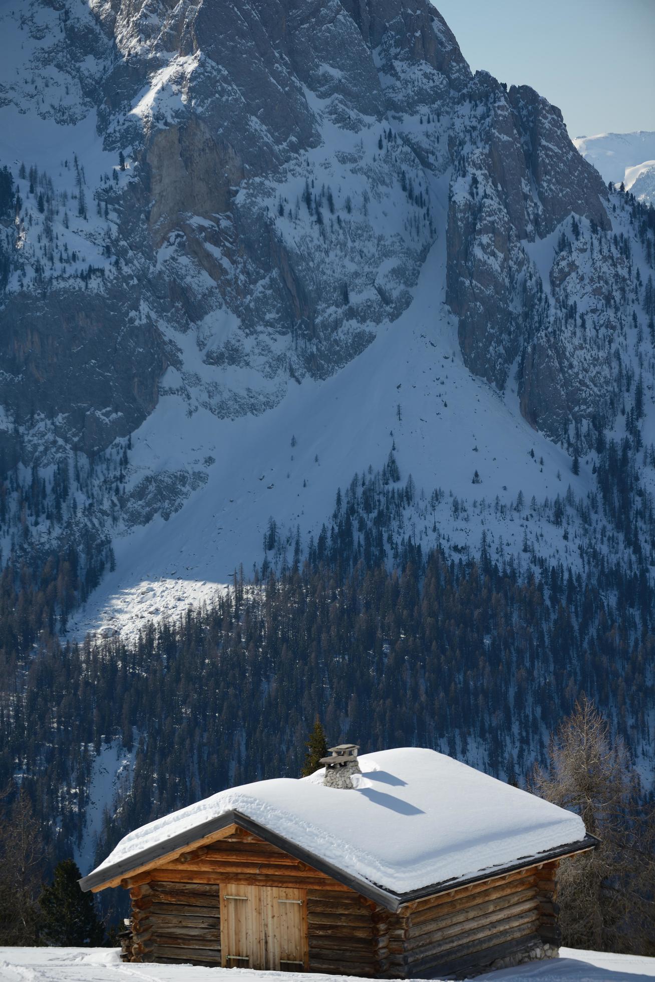 mountain winter nature Stock Free