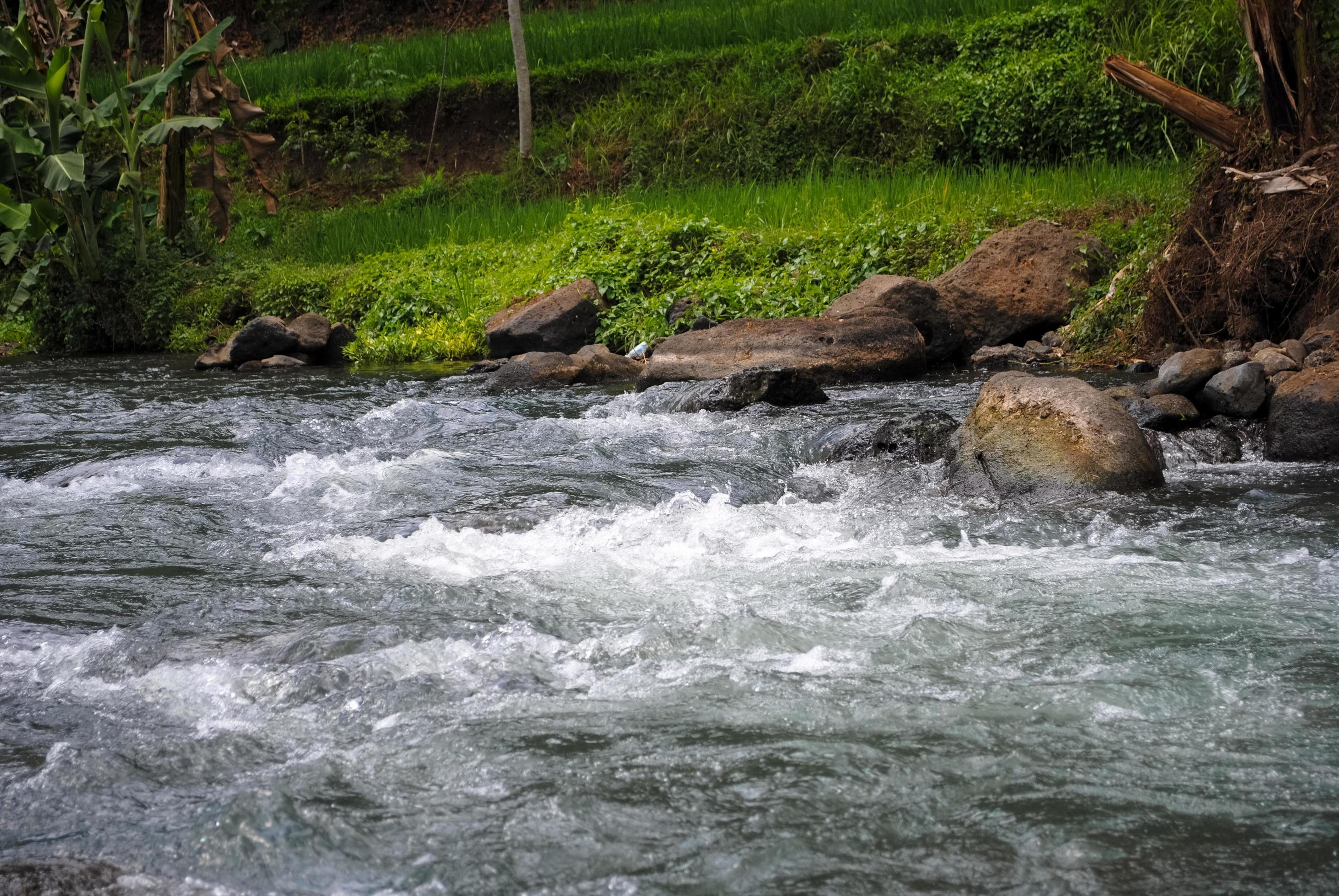 River and Rocks Nature Photography Stock Free