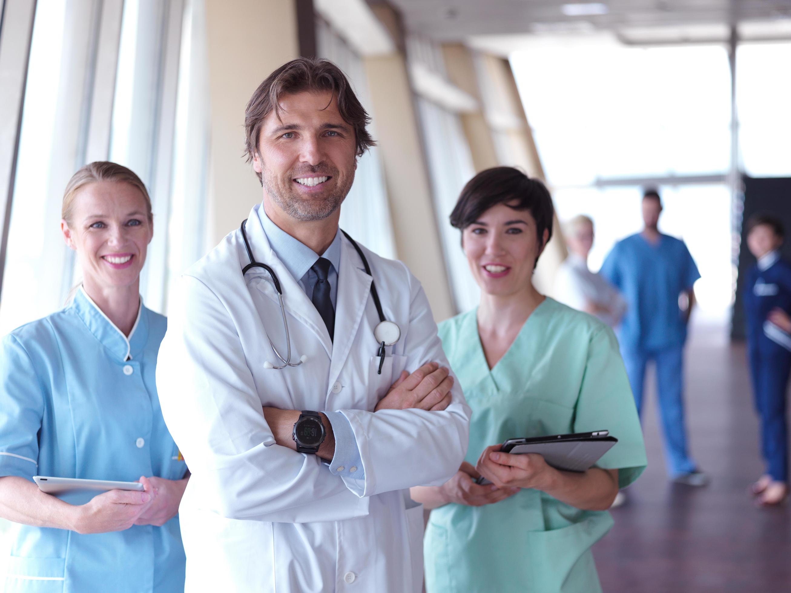 group of medical staff at hospital Stock Free