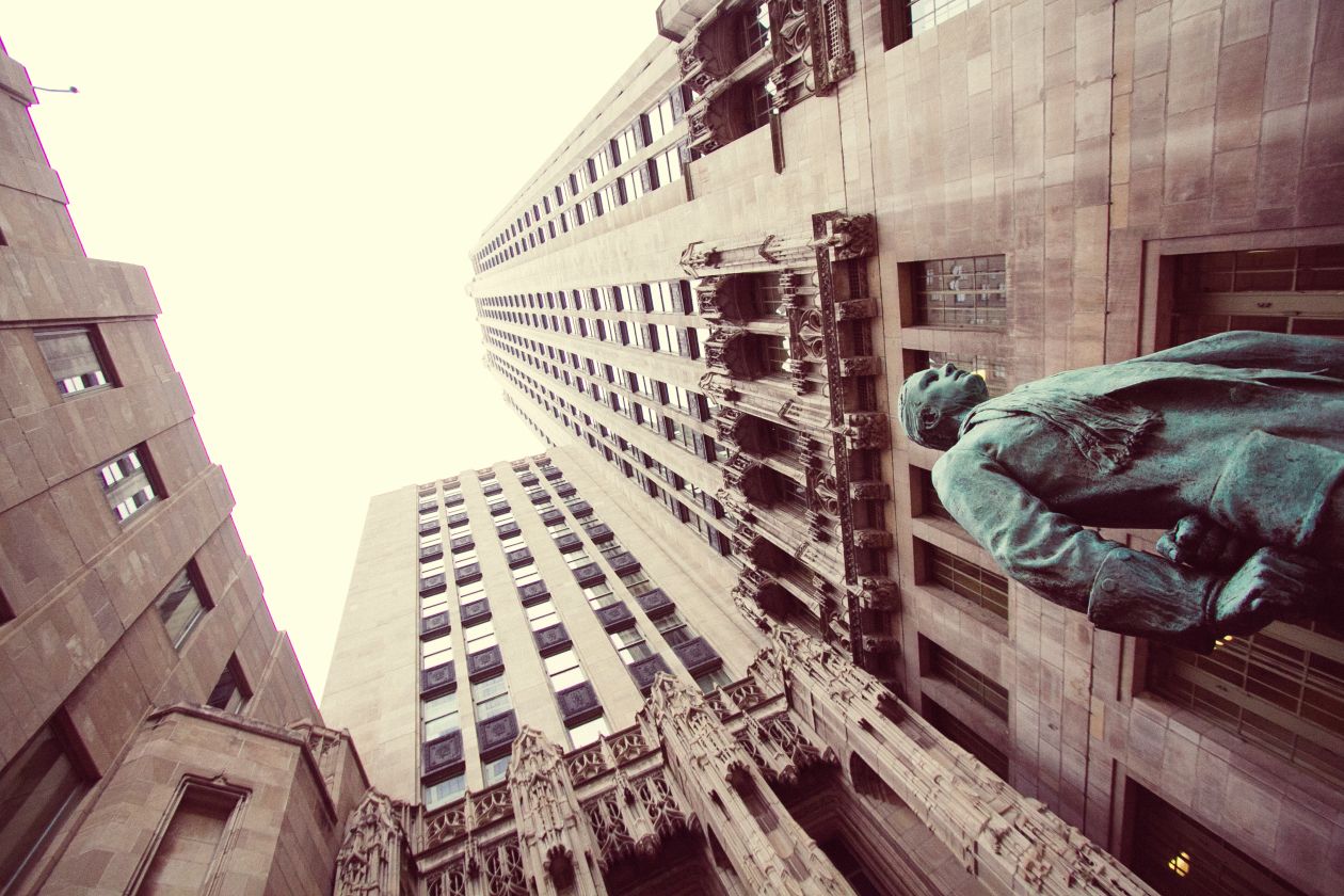 Downtown Chicago Tribune Building Statue Stock Free