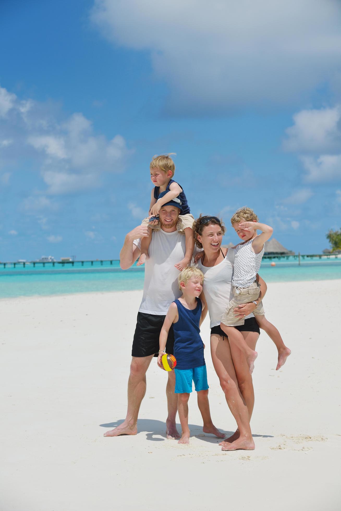 happy family on vacation Stock Free