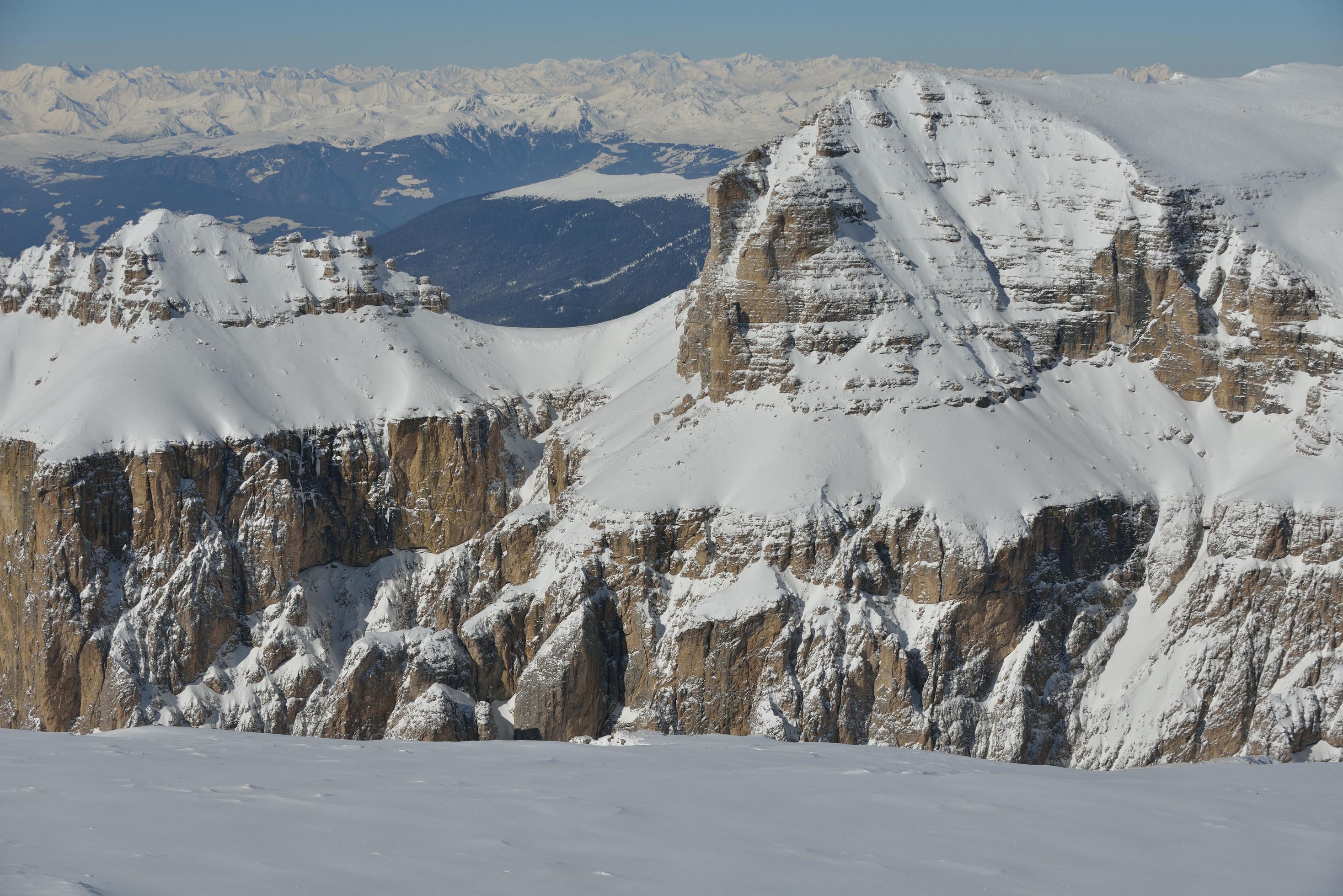 mountain winter nature Stock Free