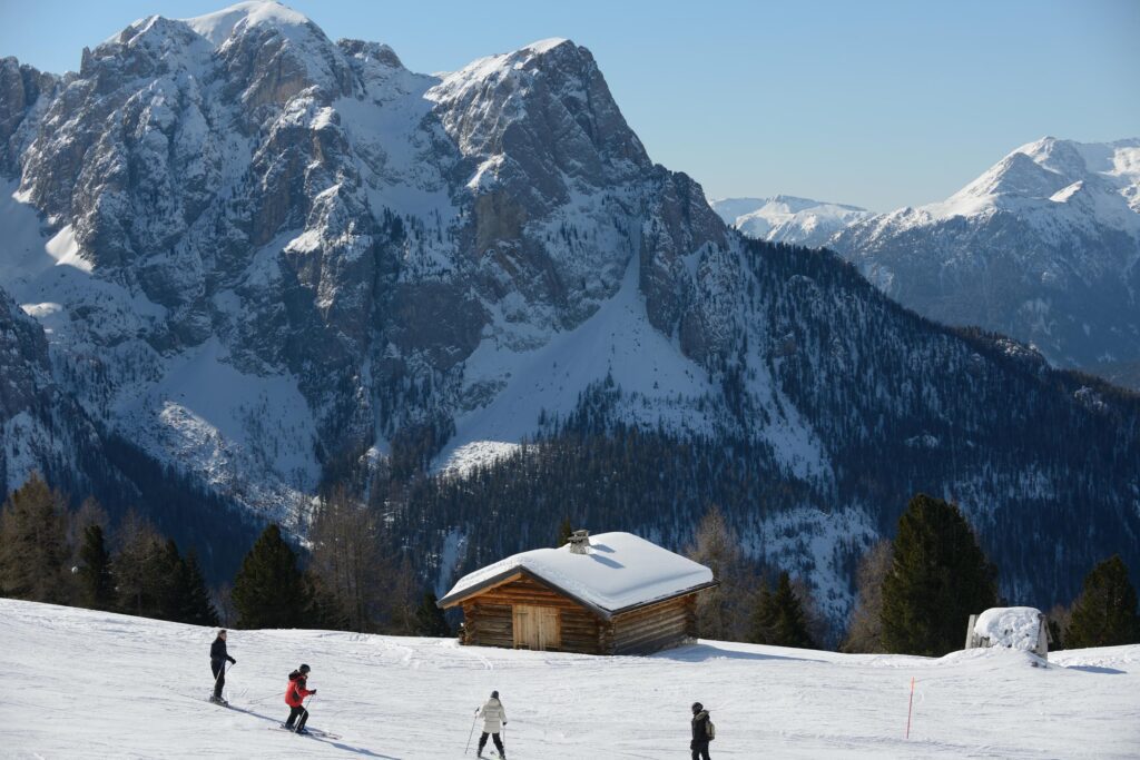 mountain winter nature Stock Free