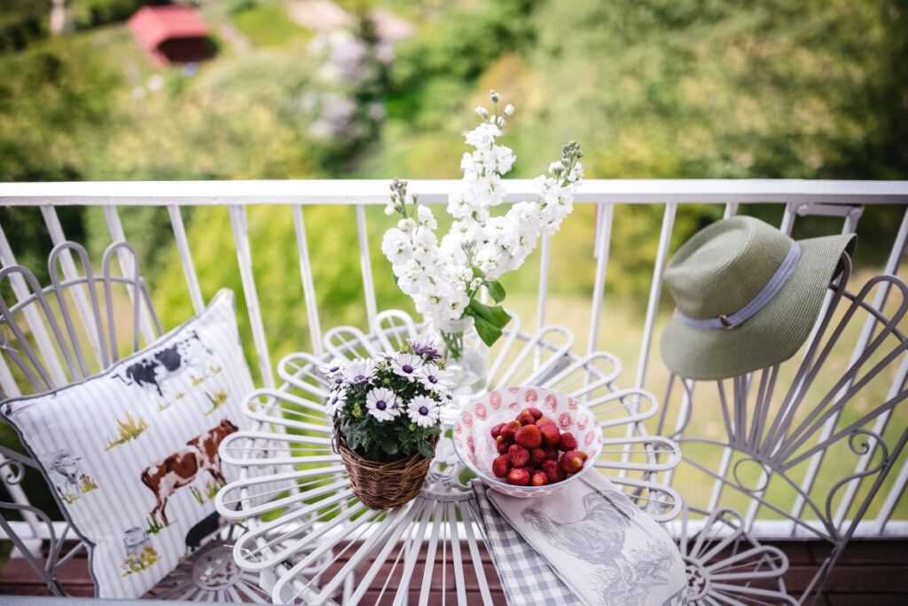 Country-style Balcony Decorations Stock Free