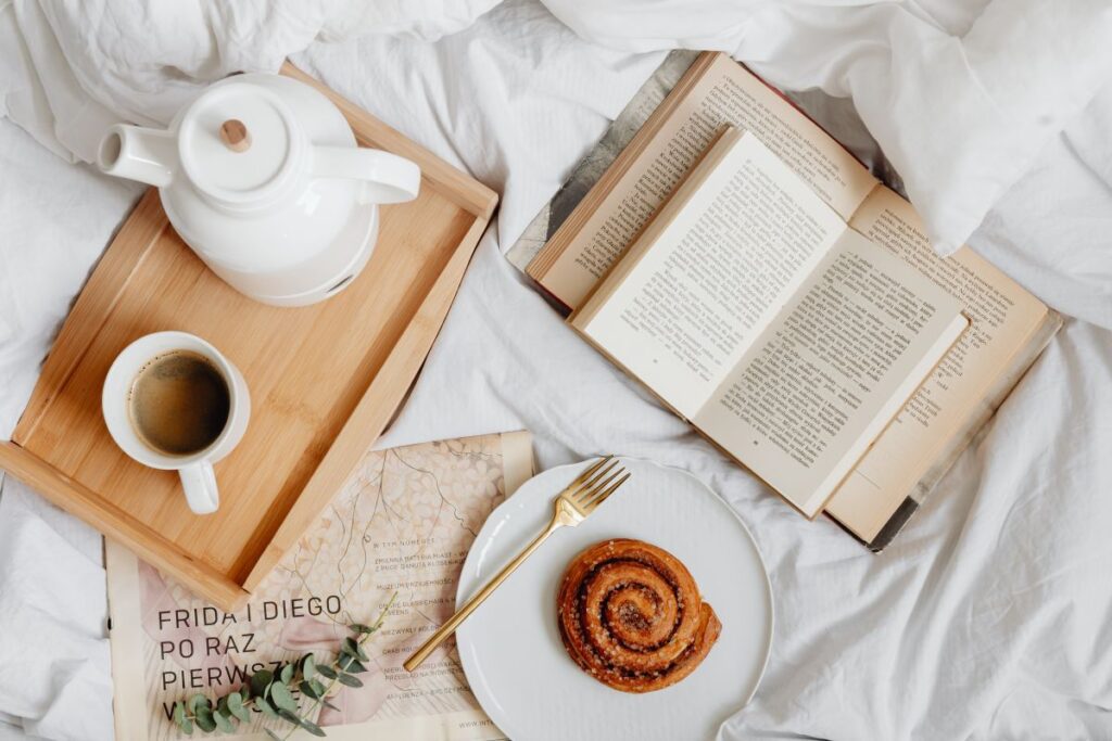 Coffee Time with Books Stock Free