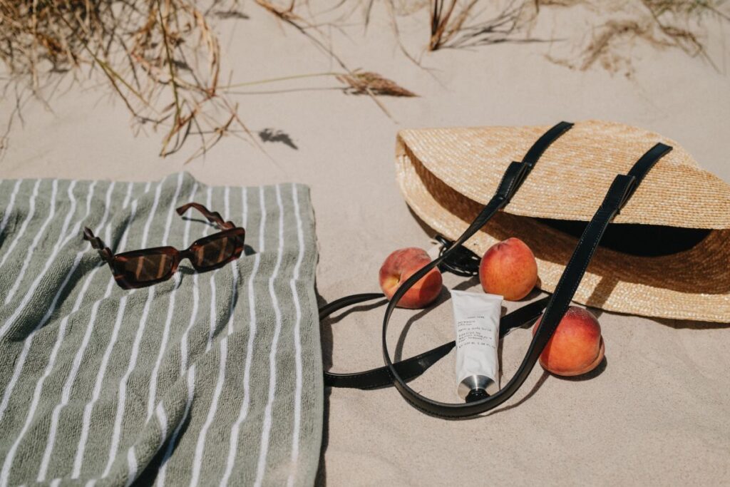 Summer Vacay Aesthetic: Beach Essentials Stock Free