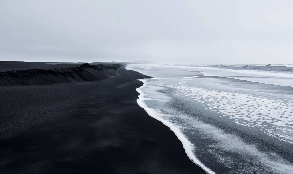 Black Beach Minimalist Stock Free