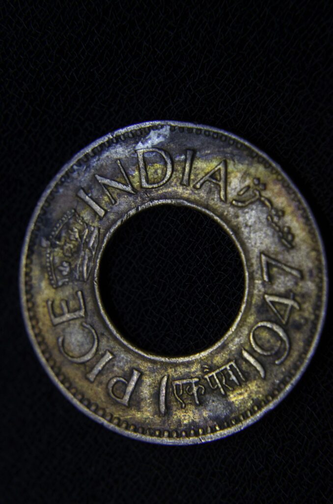 Coin With Hole India Stock Free