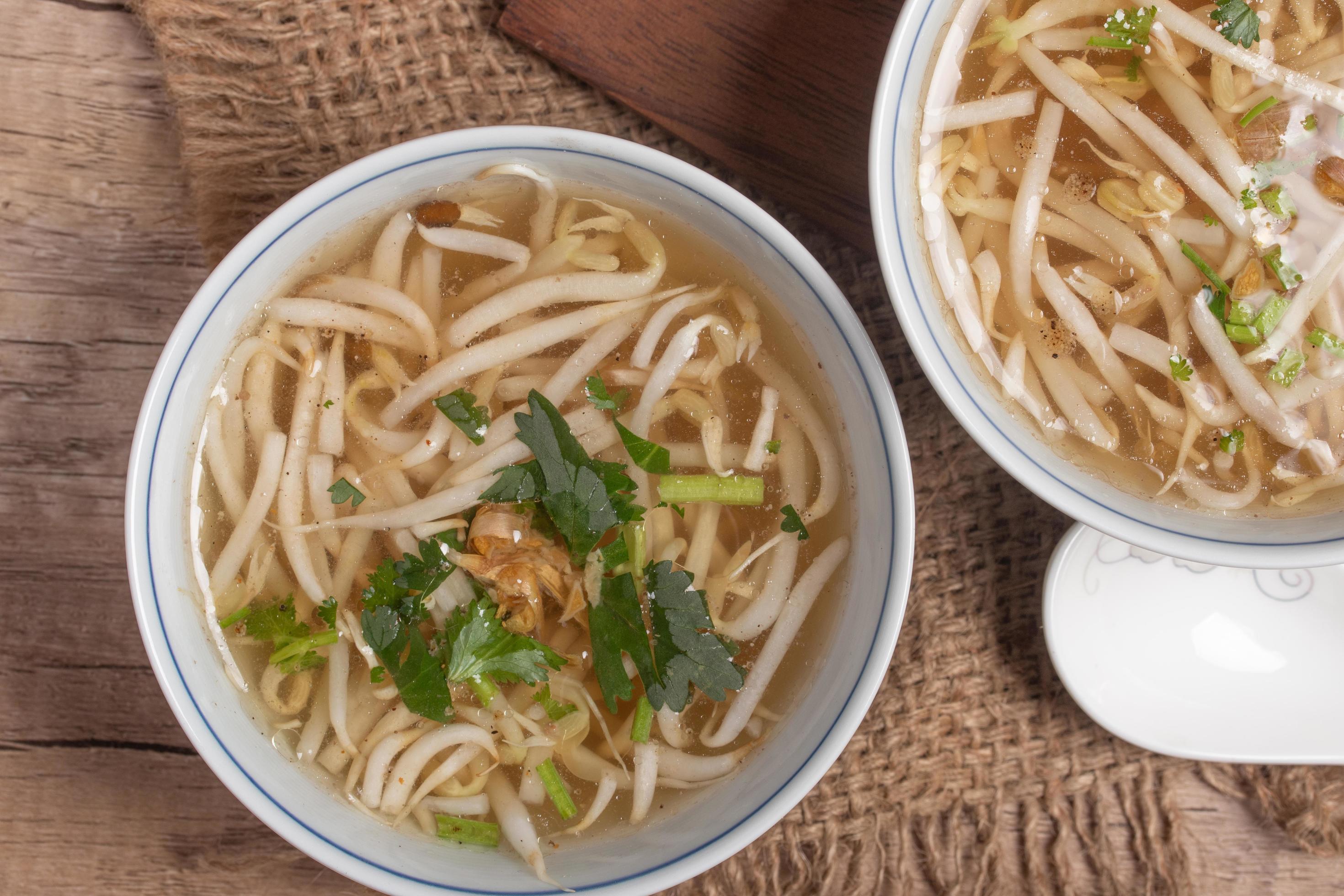 Bean sprout soup, clear water, tasteless food. Chinese food Stock Free