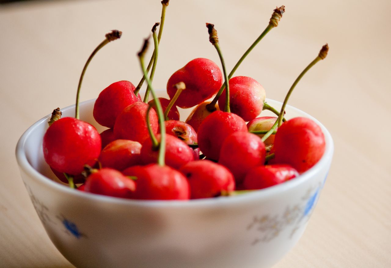 Cherries Fruit Bowl Stock Free