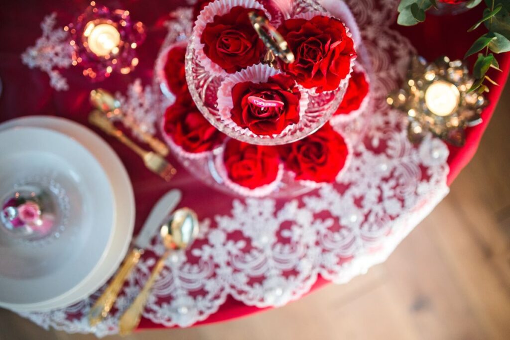 Table Decorations & Flowers for Valentine Stock Free