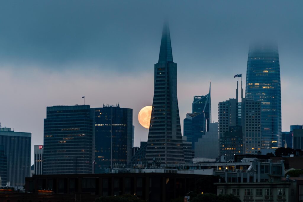 July 12, 2022 Super moon view of downtown San Francisco Stock Free