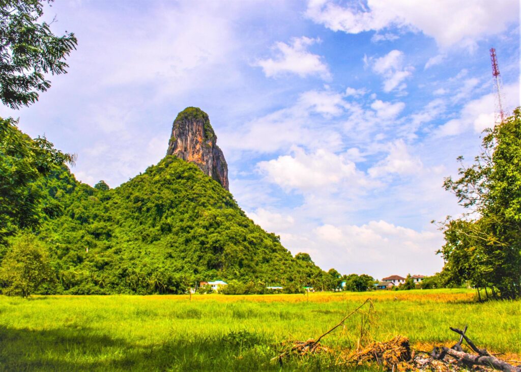 hight mountain green bright beauty nature Stock Free