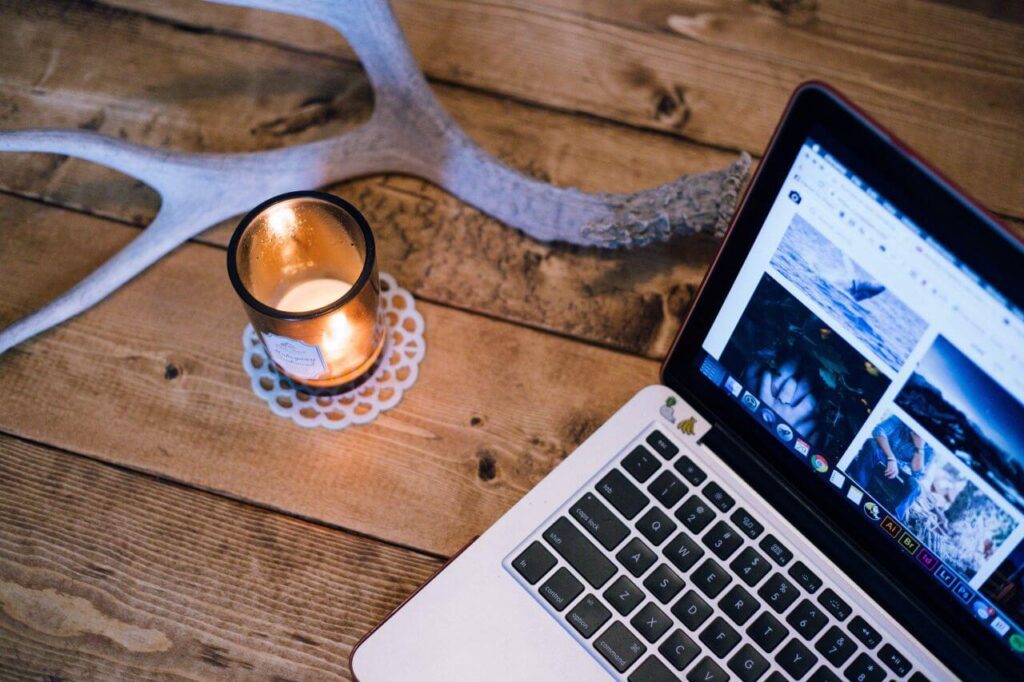 Wood Desk Candle MacBook Stock Free