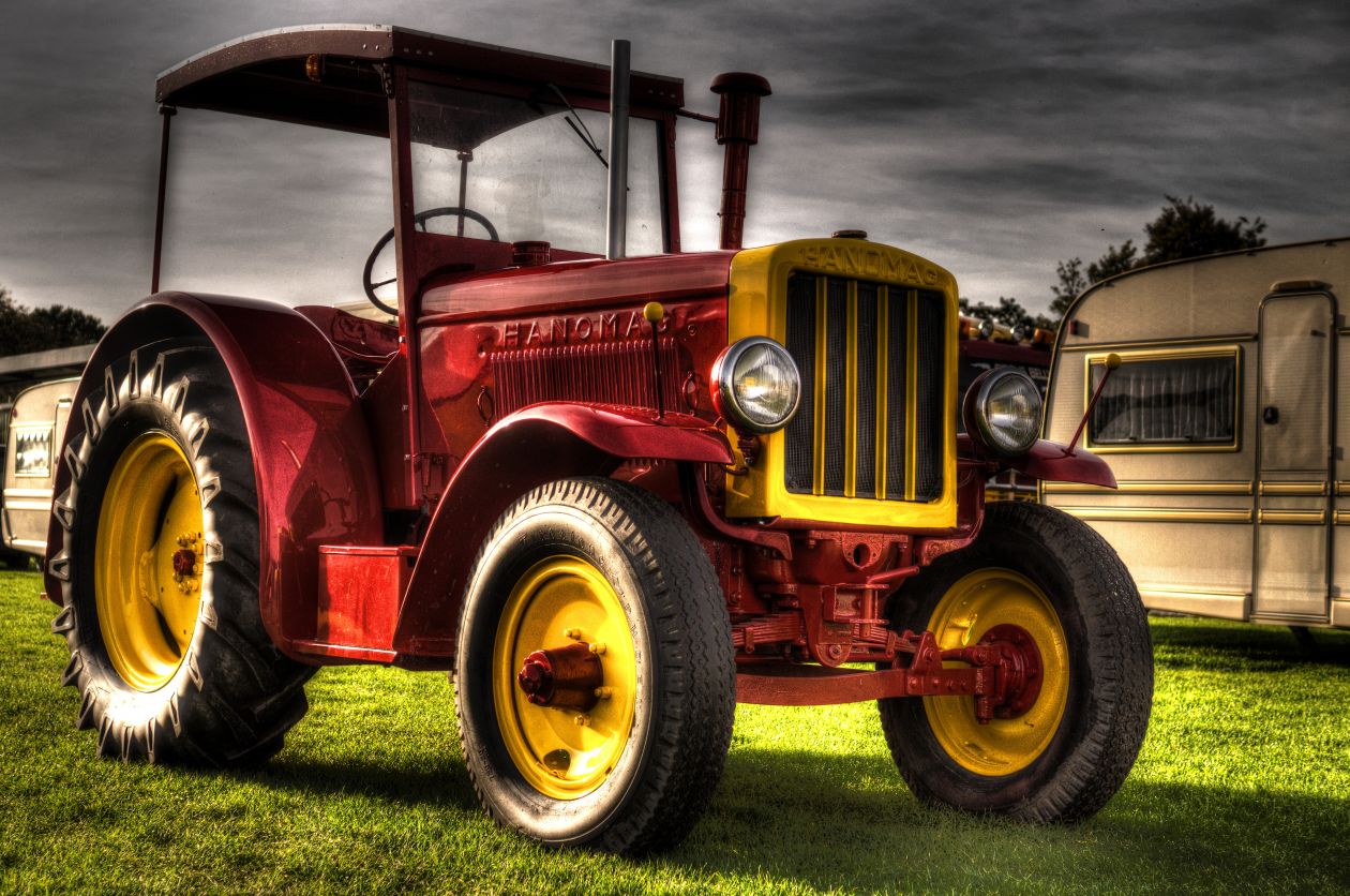 Tractor Stock Free