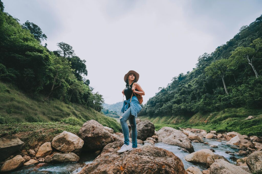 Traveler woman enjoying view Stock Free