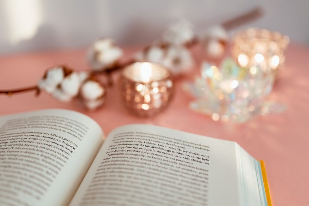 Open book on a pink background Stock Free