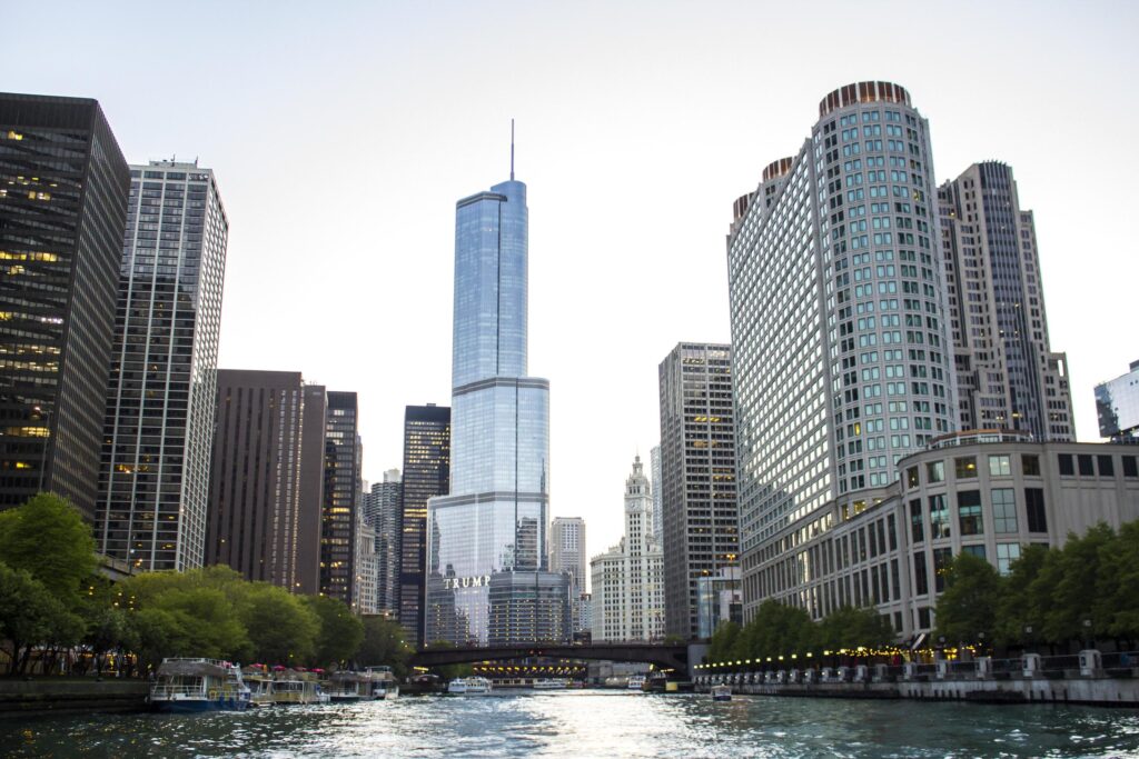 Downtown Chicago during dusk 2017 Stock Free