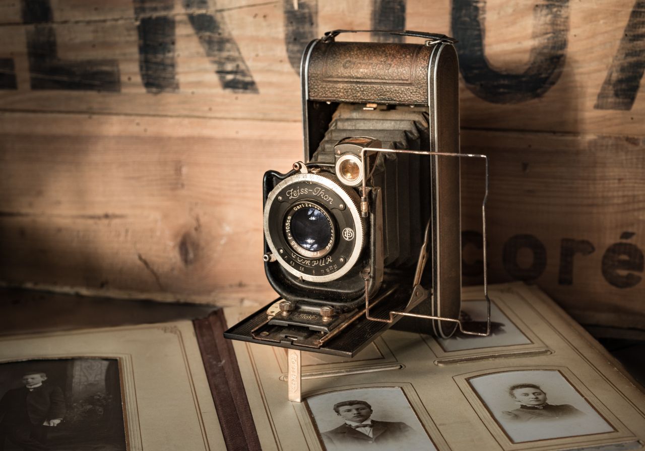 Antique camera Stock Free