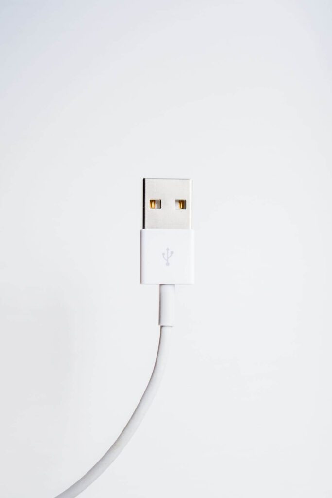 White USB Minimal Stock Free