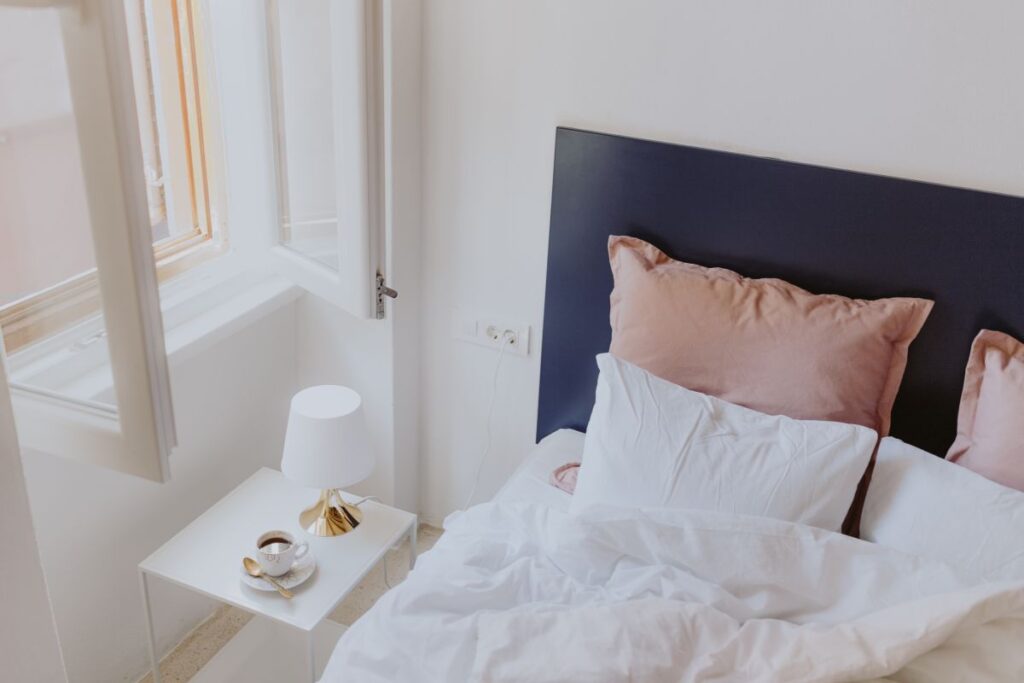 White bedroom interior with window Stock Free