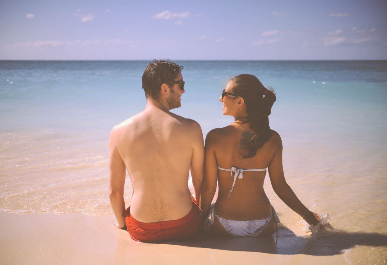 Couple at the Beach Stock Free